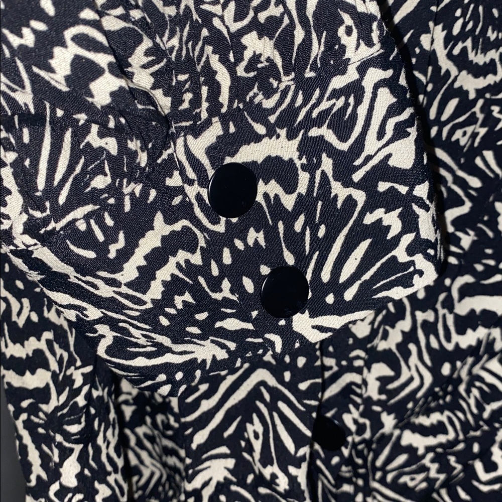 ba&sh Lio Pintucked Shirt Abstract Blouse 100% viscose half sleeves Size 2 - Picture 11 of 16
